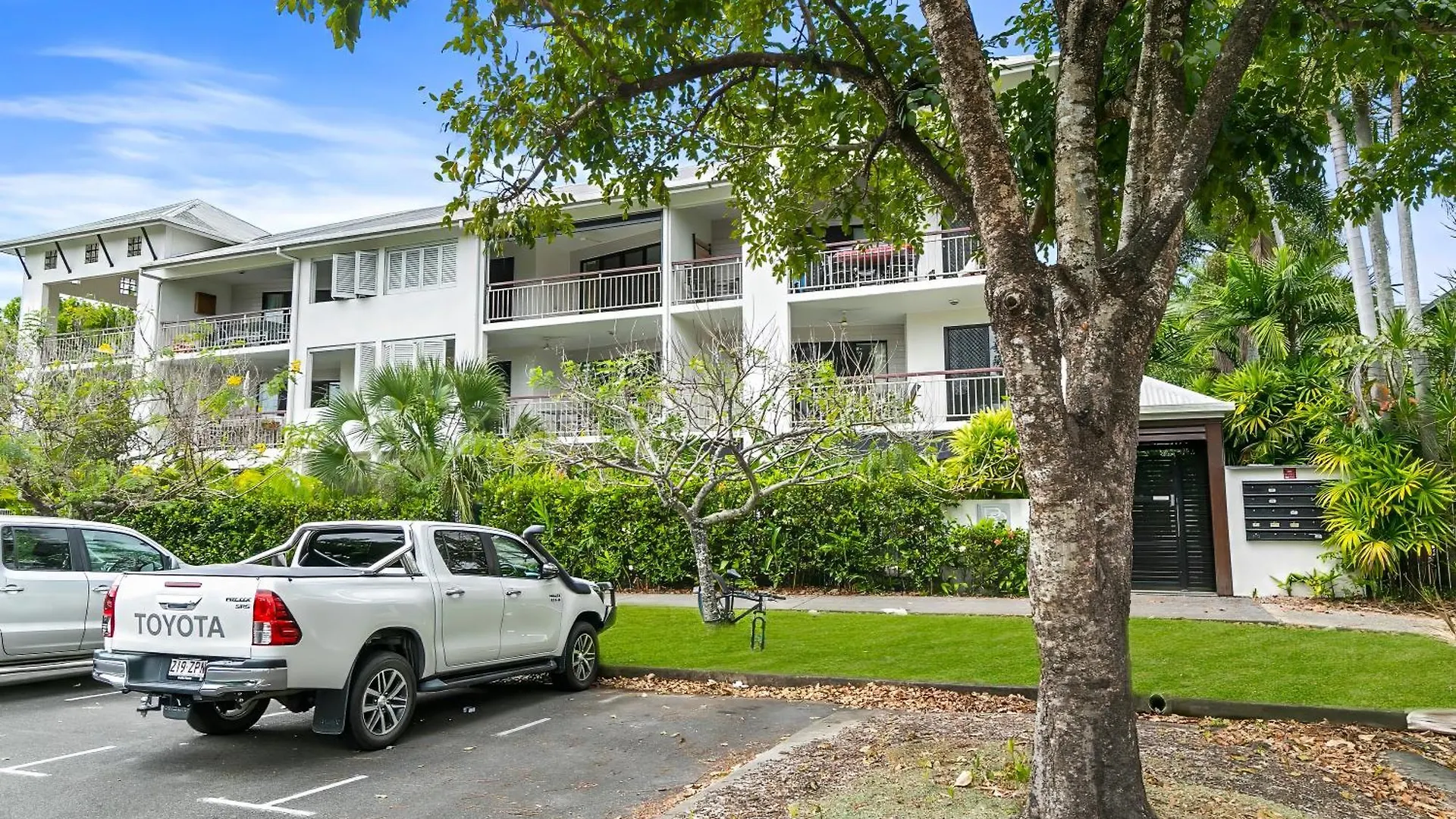 Traveller Jam Close To City, Airport And Esplanade Cairns Apartment